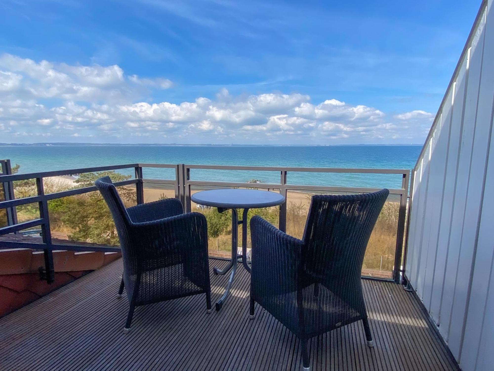 Strandhotel Miramar 티멘도르프스트랜드 외부 사진